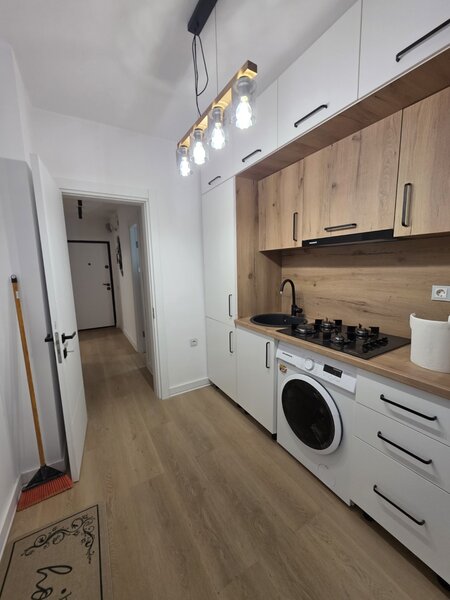 Tineretului, 5 minute metrou, pe strada Poenari, renovat, mobilat, utilat